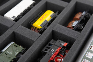 Feldherr Storage Box DSLB075 for model railway locomotives, wagons and vehicles - 7 slots for H0 Gauge - vertical