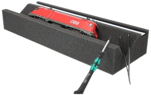 Feldherr Locomotive Bench H0 & 00 Scale with Magnetic Strip (360 mm) – Perfect Maintenance and Protection for Model Railways