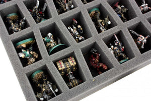 FS050C4BO 50 mm Figura Bandeja de espuma con base y 28 ranuras para modelos de sobremesa más grandes